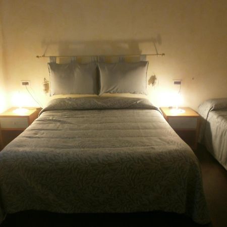 Albergo Vecchio Pavone Borgaro Torinese Exterior photo